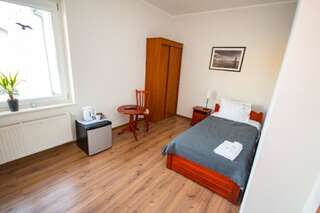 Отели типа «постель и завтрак» Royal House Гданьск Одноместный номер с собственной ванной комнатой-9